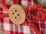 Close-up samples, telephoto camera (7x) - f/2.7, ISO 1181, 1/100s - vivo X300 Pro review