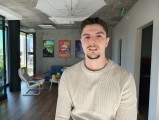 Daylight samples, main camera (1x), Photo mode - f/1.7, ISO 119, 1/400s - Vivo X300 review