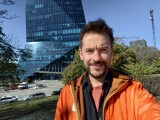 Selfies, 0.8x - f/16.0, ISO 50, 1/423s - Vivo X300 review