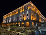 Low-light samples, main camera (1x) - f/1.7, ISO 5848, 1/14s - Vivo X300 review