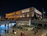 Low-light samples, main camera (1x) - f/1.7, ISO 7965, 1/14s - Vivo X300 review