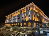 Main camera low-light photos - f/1.7, ISO 400, 1/25s - Xiaomi 17 Pro Max review
