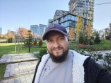 Dedicated selfie camera photos - f/2.2, ISO 125, 1/100s - Xiaomi 17 Pro Max review