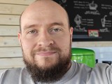 Rear camera selfies: 1x - f/1.7, ISO 200, 1/100s - Xiaomi 17 Pro Max review