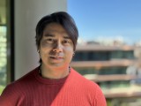 Human subjects, rear camera (2x): Portrait mode - 52mm, f/1.6, ISO 20, 1/218s (4032x3024px) - Apple iPhone 17e review