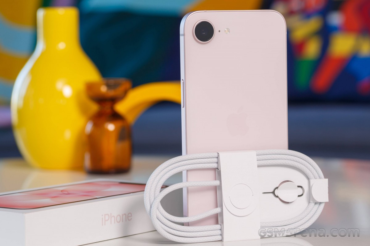 Apple iPhone 17e review