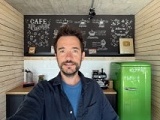 Selfie samples - 20mm, f/1.9, ISO 80, 1/90s (3672x4896px) - Apple iPhone18 Pro Max review
