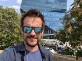 Selfie samples - 30mm, f/1.9, ISO 32, 1/789s (2316x3088px) - Apple iPhone18 Pro Max review