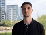 Human subjects, main camera (2x): Portrait mode - 48mm, f/1.8, ISO 100, 1/1464s (4032x3024px) - Apple iPhone18 Pro Max review