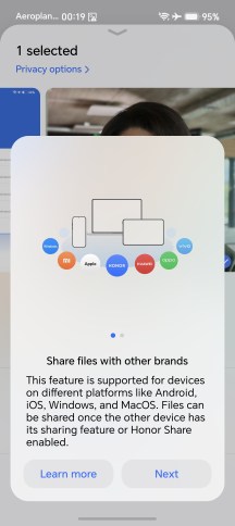 Share - Honor Magic V6 review