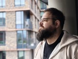 Human subjects, main camera: Portrait mode, 50mm - 50mm, f/1.6, ISO 143, 1/595s (4096x3072px) - Motorola Signature review