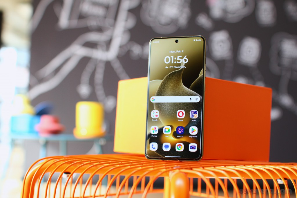 Motorola Signature