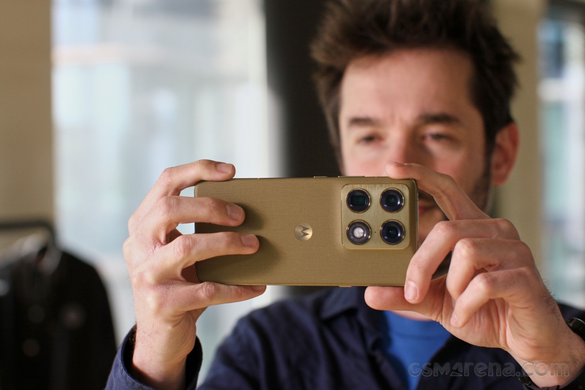 Обзор Motorola Signature