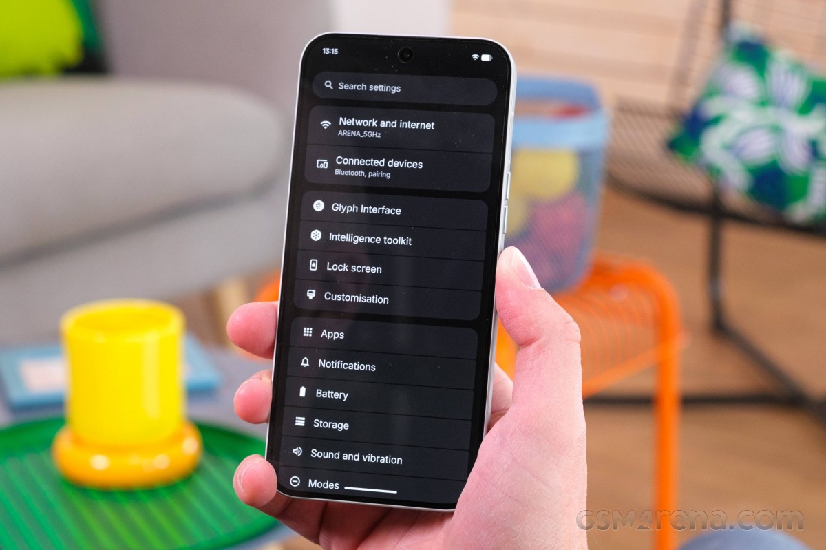 Обзор Nothing Phone (4a) Pro