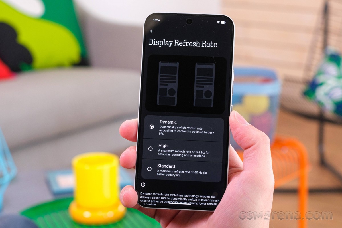 Обзор Nothing Phone (4a) Pro