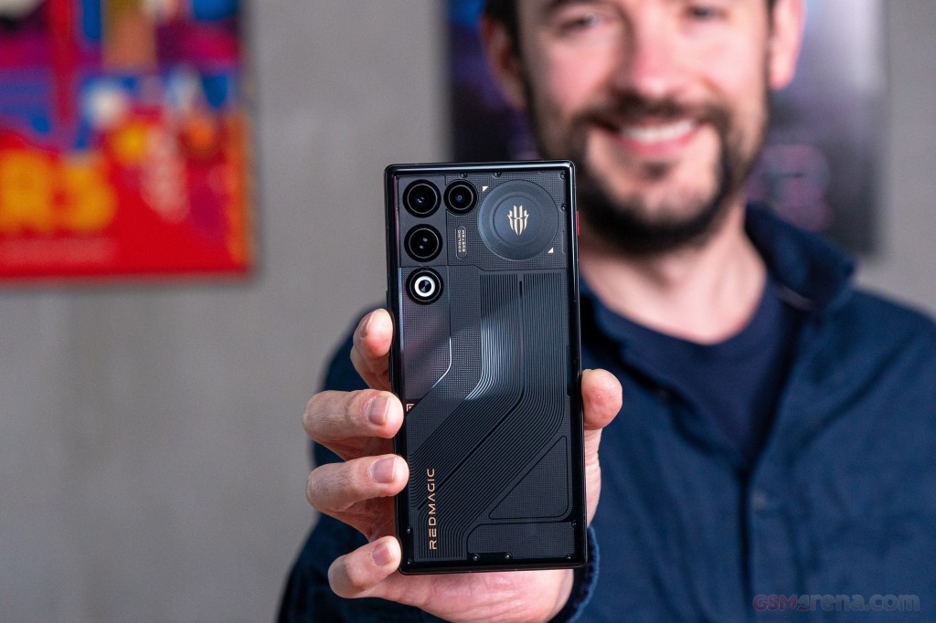 ZTE nubia RedMagic 11 Air