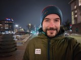 Selfie samples - 21mm, f/2.0, ISO 6400, 1/8s (6528x4896px) - Oneplus 15R review