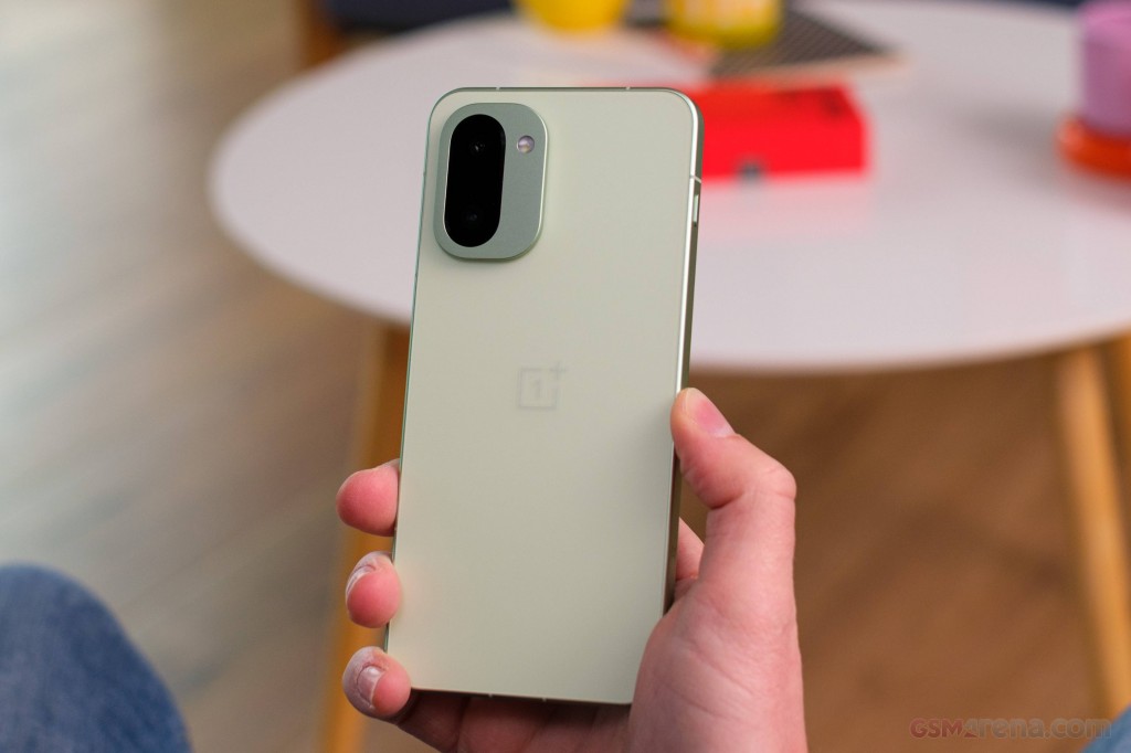 OnePlus 15R