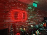 Low-light samples, ultrawide camera (0.6x) - 15mm, f/2.0, ISO 6400, 1/8s (4096x3072px) - Oppo Find X10 review
