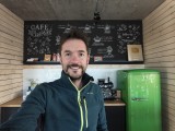 Selfie samples, 0.6x (native) - 18mm, f/2.0, ISO 640, 1/30s (4096x3072px) - Oppo Reno15 Pro (mini) review
