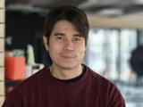 Human subjects, main camera (3.5x): Portrait mode - 85mm, f/5.6, ISO 400, 1/100s (4096x3072px) - Oppo Reno15 Pro (mini) review