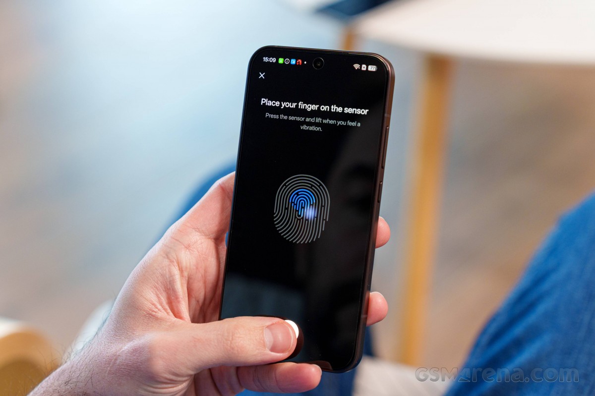 Обзор Oppo Reno15 Pro (mini)