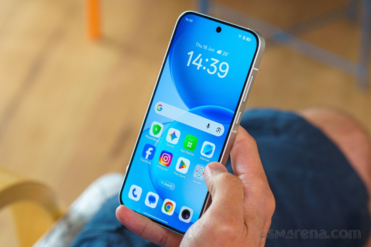 الحكم على أوبو Reno16 Pro