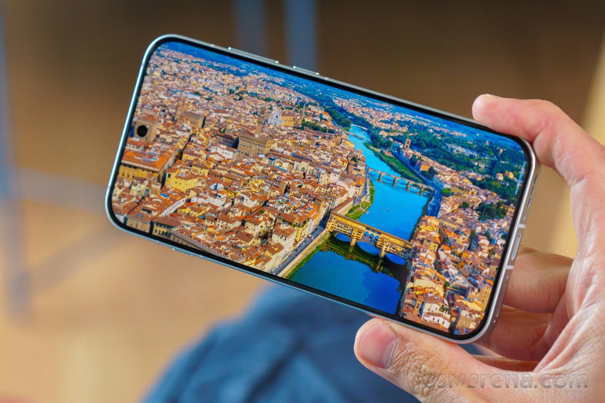 Oppo Reno16 Pro recenzija