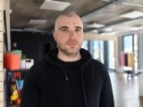 Human subjects, main camera (1.5x, 35mm): Portrait mode (regular) - 35mm, f/1.4, ISO 200, 1/100s (4096x3072px) - Realme 16 Pro+ review