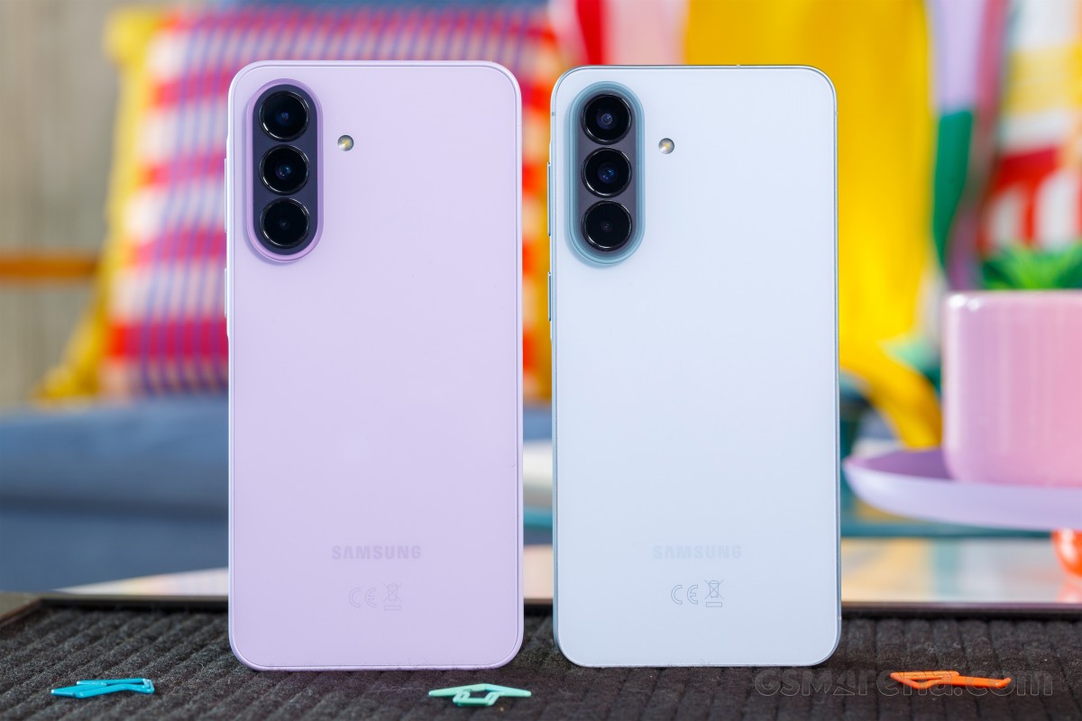 Galaxy A37 и Galaxy A57