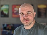 Human subjects, main camera (3x): Portrait mode - 69mm, f/2.4, ISO 80, 1/100s (4000x3000px) - Samsung Galaxy S26+ review