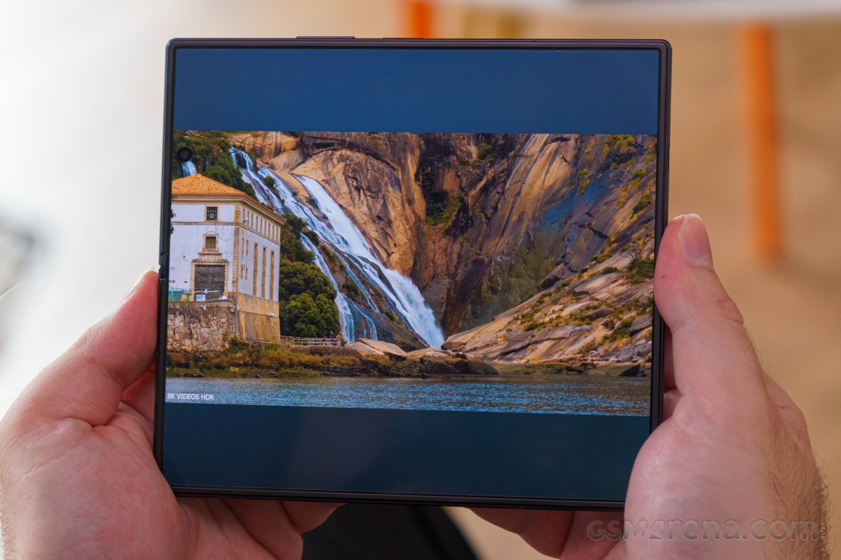 Обзор Samsung Galaxy Z Fold8 Ultra