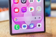 Galaxy Z Fold8 Ultra cover screen - Samsung Galaxy Z Fold8 Ultra review