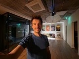 Selfie samples, ultrawide rear camera (0.6x) - 13mm, f/1.9, ISO 1250, 1/11s (4000x3000px) - Samsung Galaxy Z Fold8 review