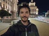Selfie samples, main rear camera (1x) - 23mm, f/1.8, ISO 1600, 1/33s (4000x3000px) - Samsung Galaxy Z Fold8 review