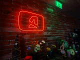Low-light samples, ultrawide camera (0.6x) - 16mm, f/2.0, ISO 1250, 1/13s (4000x3000px) - Sony Xperia 1 VIII review