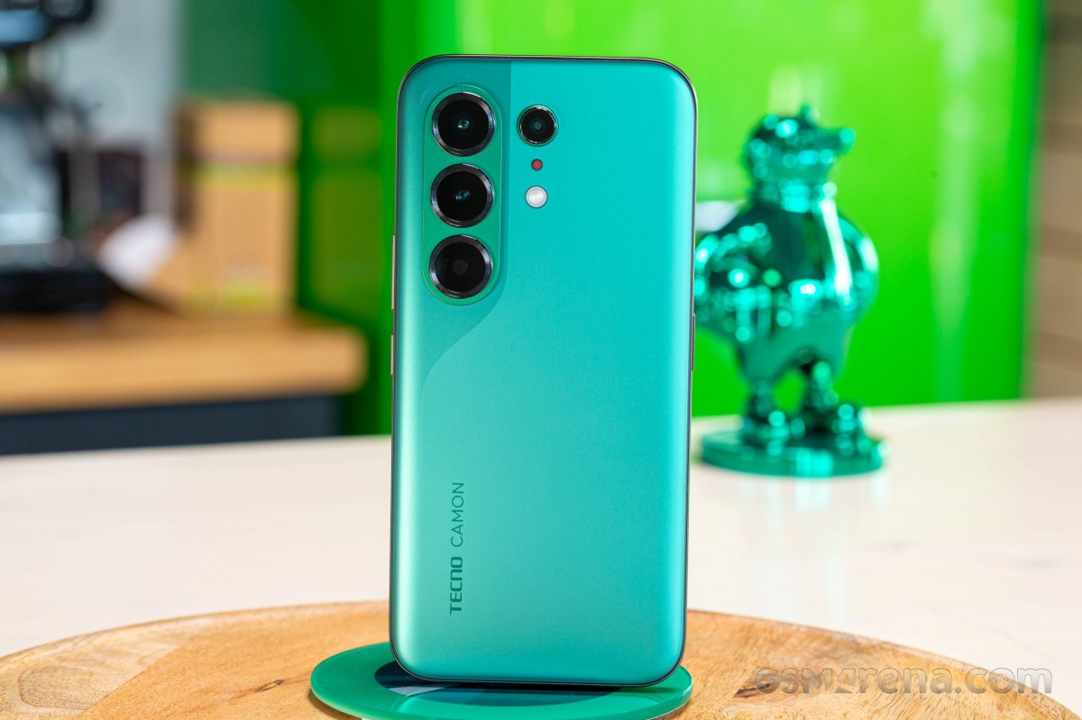 टेक्नो कैमोन 50 अल्ट्रा की समीक्षा