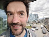 Selfie samples - 20mm, f/2.0, ISO 72, 1/120s (4080x3072px) - vivo V70 review