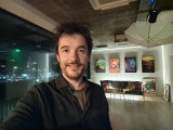 Selfie samples - 20mm, f/2.0, ISO 8622, 1/20s (4080x3072px) - vivo V70 review