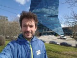 Selfie samples - 20mm, f/2.0, ISO 50, 1/315s (4080x3072px) - vivo V70 review