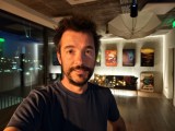 Selfie samples, rear main camera (1x) - 23mm, f/1.7, ISO 9500, 1/14s (4080x3072px) - vivo X Fold6 review