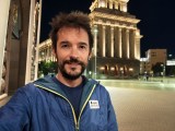 Selfie samples, rear main camera (1x) - 23mm, f/1.7, ISO 9831, 1/14s (4080x3072px) - vivo X Fold6 review