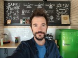 Selfie samples, rear main camera (1x) - 23mm, f/1.7, ISO 378, 1/100s (4080x3072px) - vivo X Fold6 review