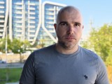 Human subjects, main camera (2x): Portrait mode (50mm) - 50mm, f/4.0, ISO 50, 1/129s (4080x3072px) - vivo X Fold6 review