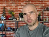Human subjects, main camera (2x): Portrait mode (50mm) - 50mm, f/4.0, ISO 5299, 1/592s (4080x3072px) - vivo X Fold6 review