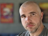 Human subjects, telephoto camera (3x): Portrait mode (100mm) - 100mm, f/5.6, ISO 1943, 1/310s (4096x3072px) - vivo X Fold6 review