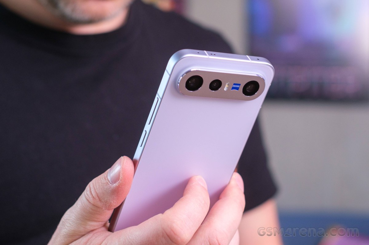 Обзор Vivo X300 FE