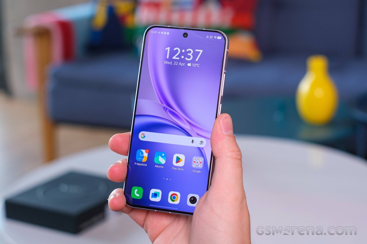 Обзор Vivo X300 FE