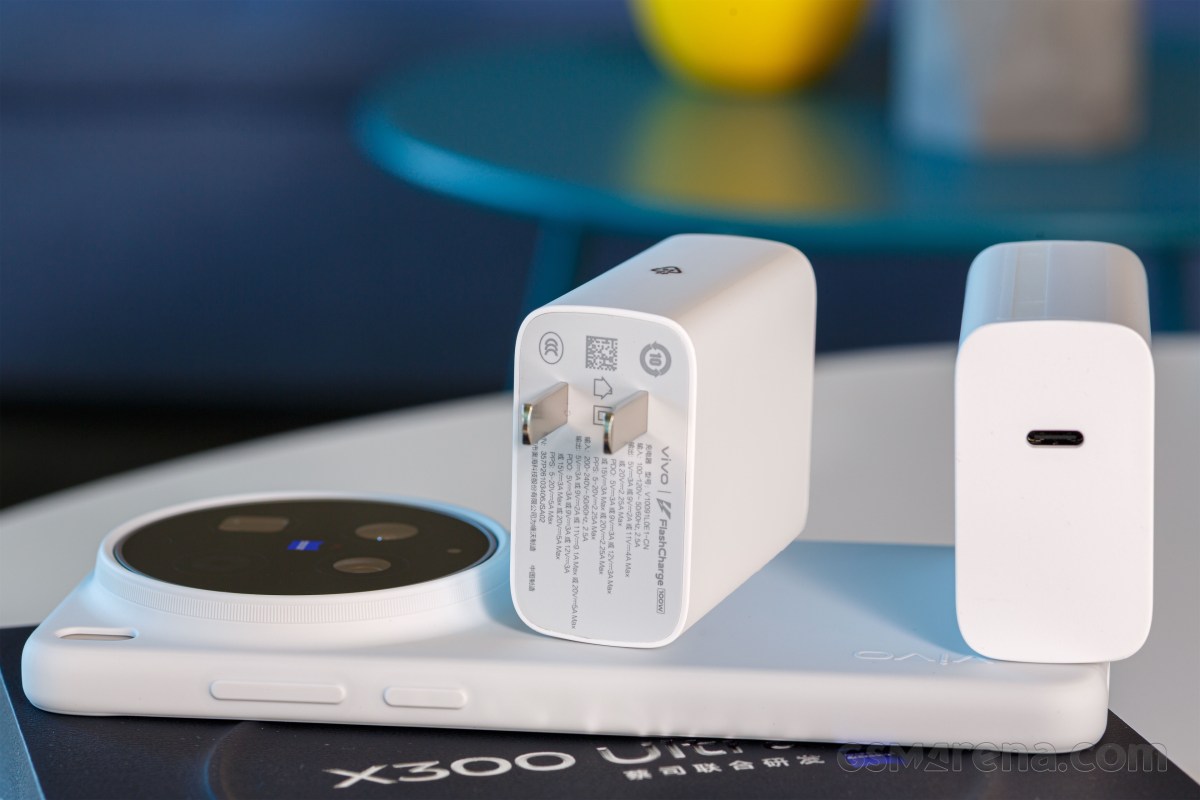 vivo X300 Ultra recenzija