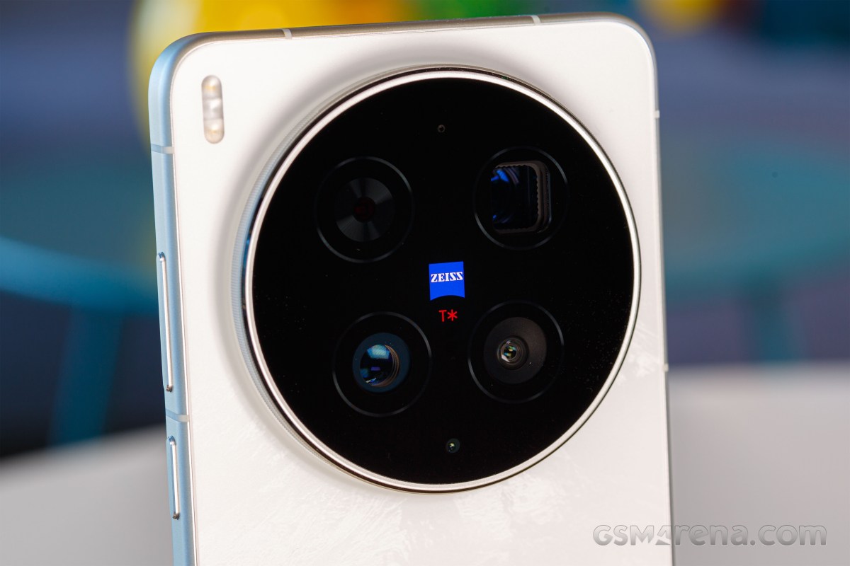 vivo X300 Ultra recenzija